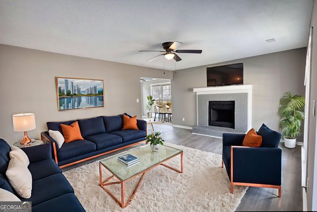 1067 Brookview Lane, Hampton, GA 30228