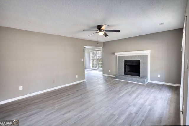 1067 Brookview Lane, Hampton, GA 30228