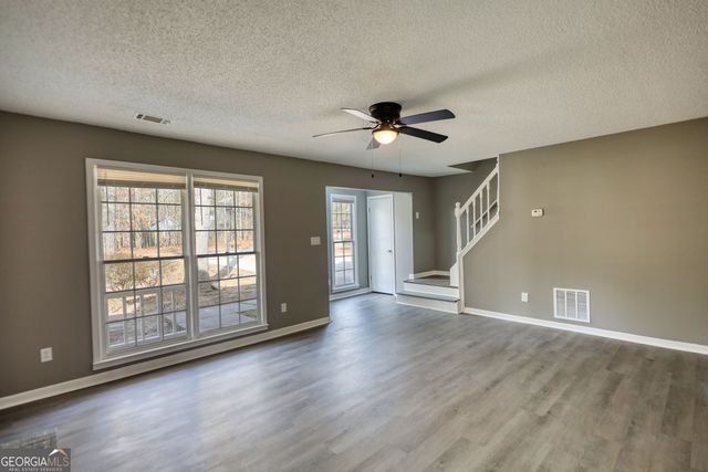 1067 Brookview Lane, Hampton, GA 30228