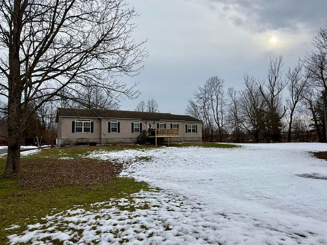 238 Lyons Road, Plattsburgh, NY 12901