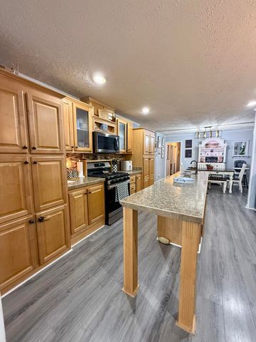 238 Lyons Road, Plattsburgh, NY 12901