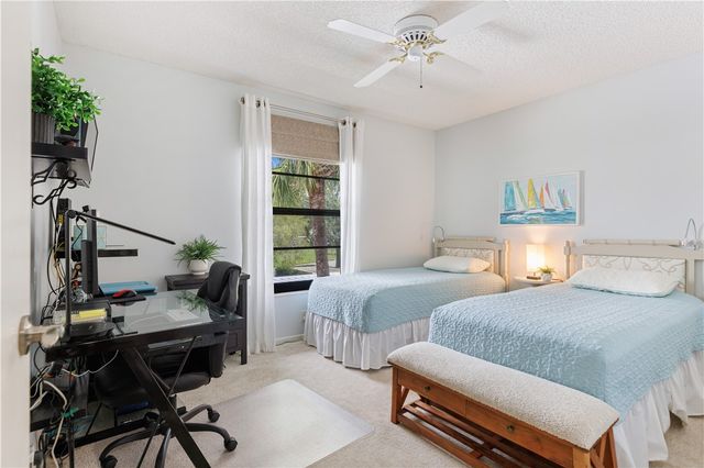 11 Plantation Drive 204, Vero Beach, FL 32966