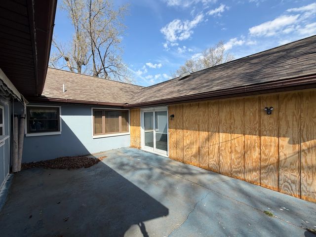 43 Ridge Road, Centralia, IL 62801