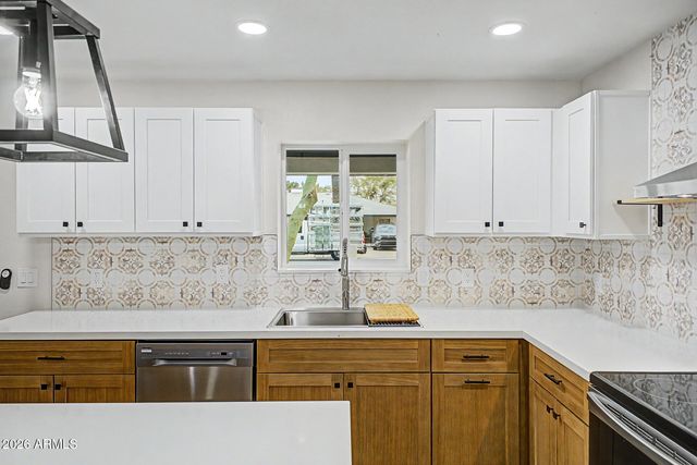 3302 W PIERSON Street, Phoenix, AZ 85017