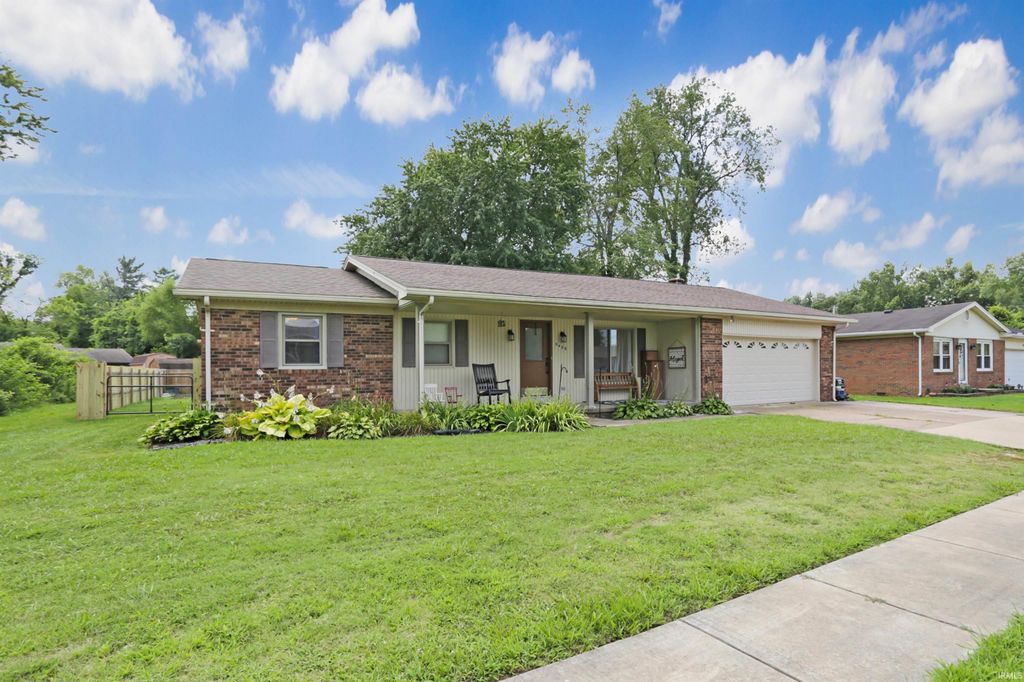 8455 Outer Lincoln Avenue, Newburgh, IN 47630