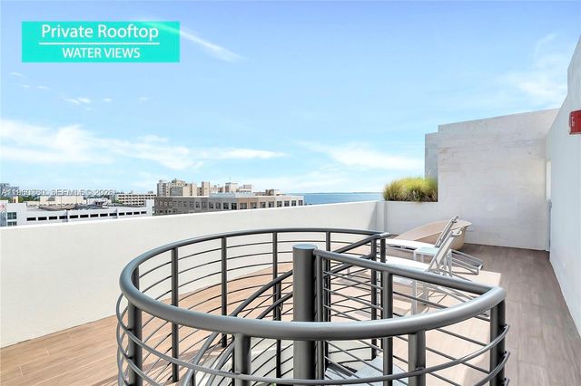 3581 E Glencoe St 605, Coconut Grove, FL 33133