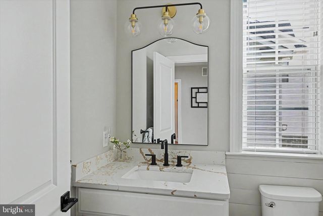 7 PETTITS BRIDGE RD, Jamison, PA 18929