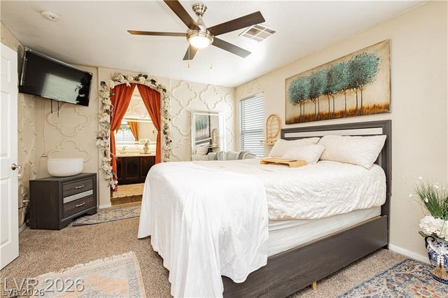 2054 Seattle Shore Street, Las Vegas, NV 89115
