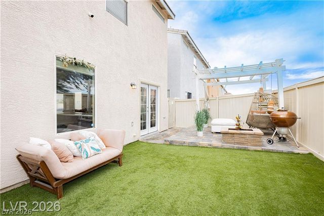2054 Seattle Shore Street, Las Vegas, NV 89115