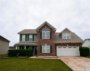 205 Stockbridge Drive, Raeford, NC 28376
