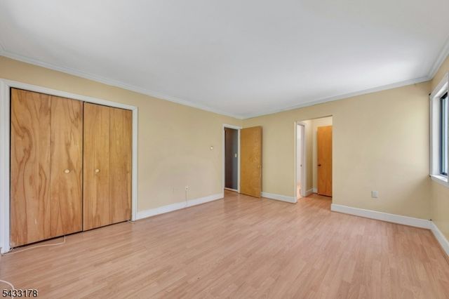 666 Mill St, Belleville Twp., NJ 07109
