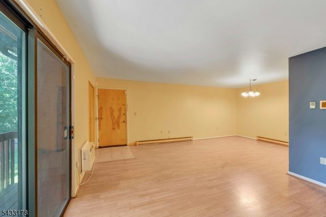 666 Mill St, Belleville Twp., NJ 07109
