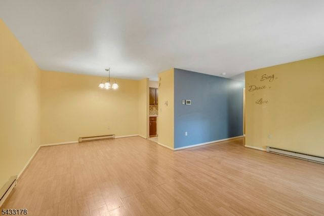 666 Mill St, Belleville Twp., NJ 07109
