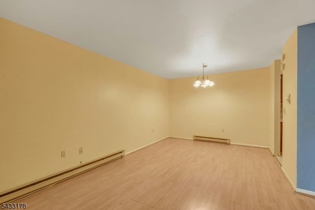 666 Mill St, Belleville Twp., NJ 07109
