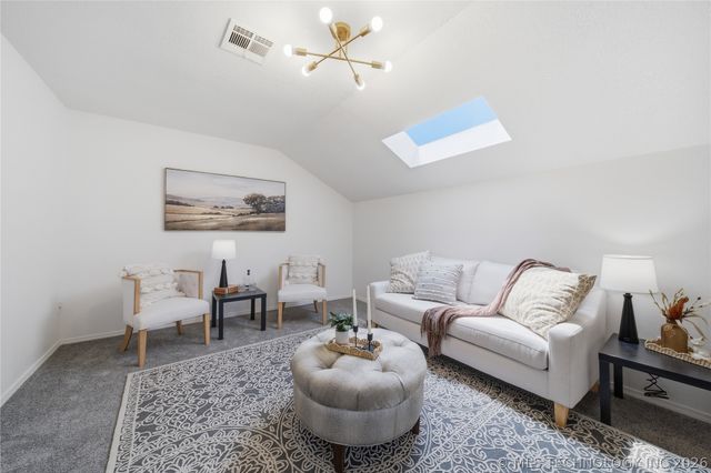 8505 E 92nd Street, Tulsa, OK 74133