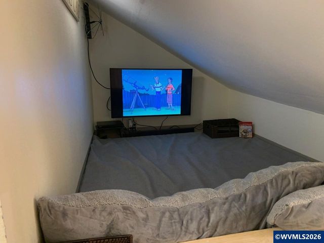 2560 Cherry Av NE, Salem, OR 97301