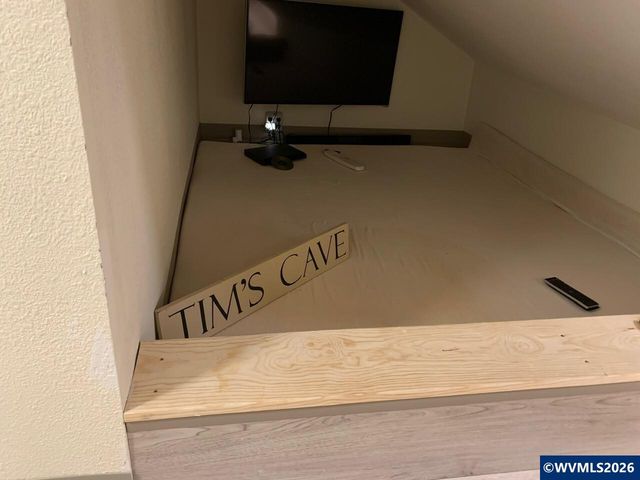 2560 Cherry Av NE, Salem, OR 97301