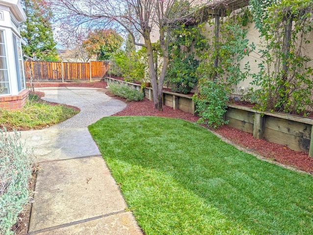 1059 Quail Creek Circle, San Jose, CA 95120