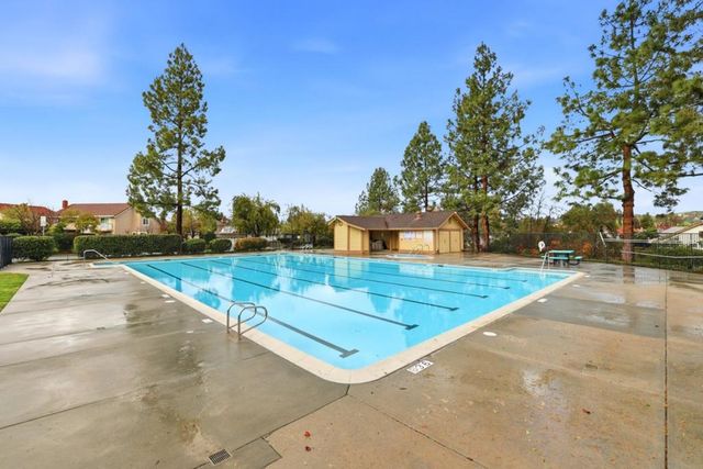 1059 Quail Creek Circle, San Jose, CA 95120