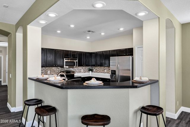 6625 S 16TH Drive, Phoenix, AZ 85041