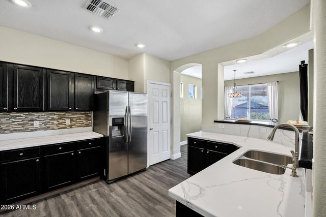 6625 S 16TH Drive, Phoenix, AZ 85041