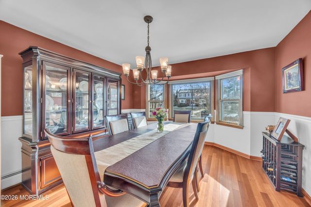 40 Michelle Lane, Hillsborough, NJ 08844