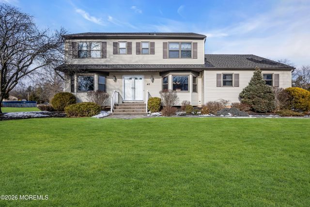 40 Michelle Lane, Hillsborough, NJ 08844