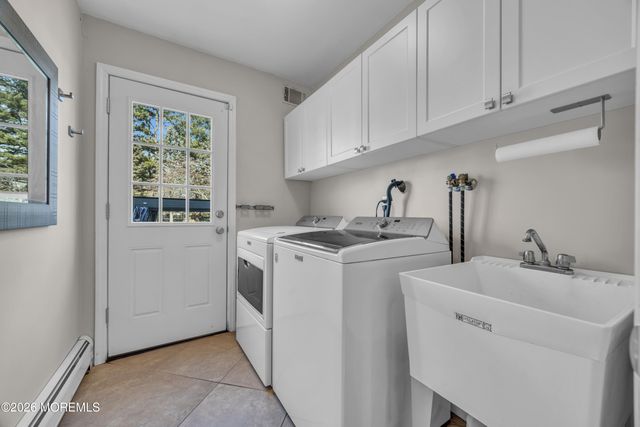 40 Michelle Lane, Hillsborough, NJ 08844