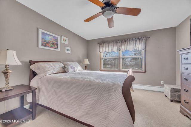 40 Michelle Lane, Hillsborough, NJ 08844