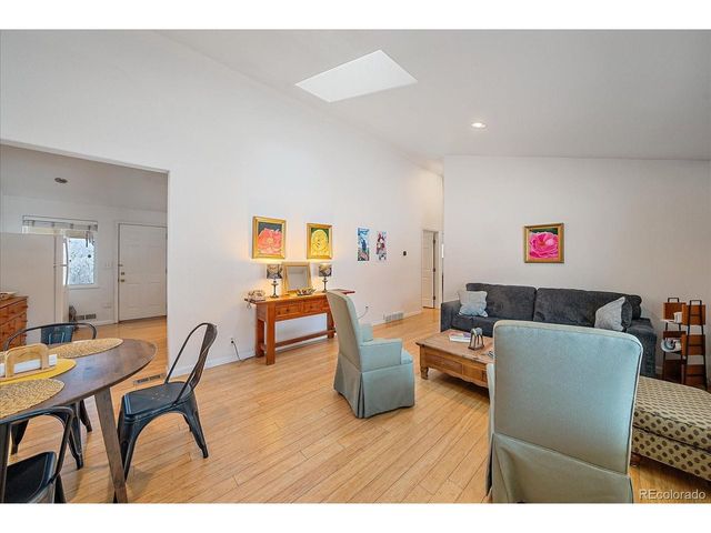 1575 S Clermont St, Denver, CO 80222