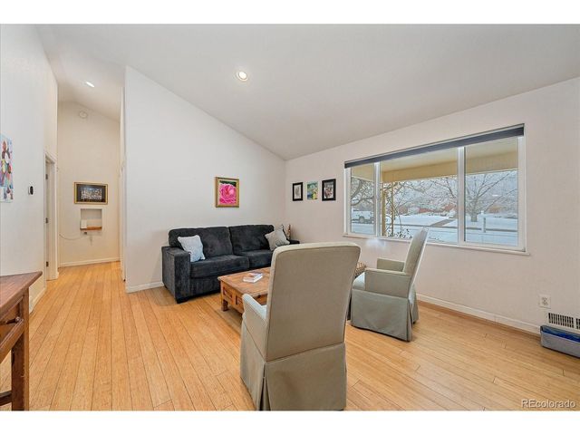 1575 S Clermont St, Denver, CO 80222