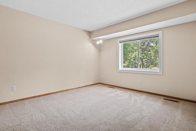 3888 Gibraltar Trail, Eagan, MN 55123