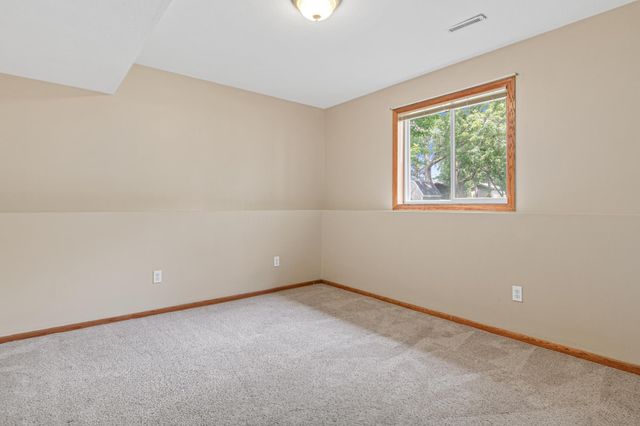 3888 Gibraltar Trail, Eagan, MN 55123