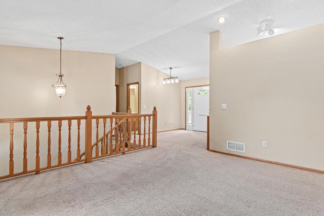 3888 Gibraltar Trail, Eagan, MN 55123
