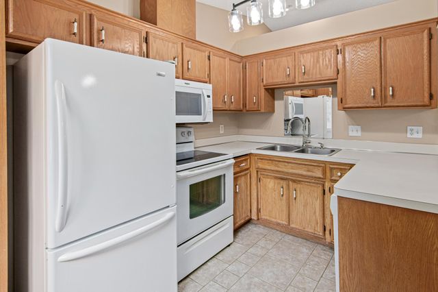 3888 Gibraltar Trail, Eagan, MN 55123