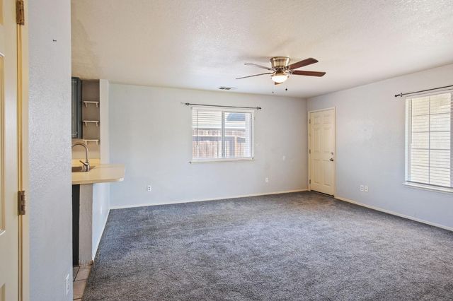 13295 Aura Ln, Waterford, CA 95386