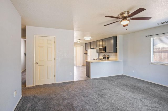 13295 Aura Ln, Waterford, CA 95386