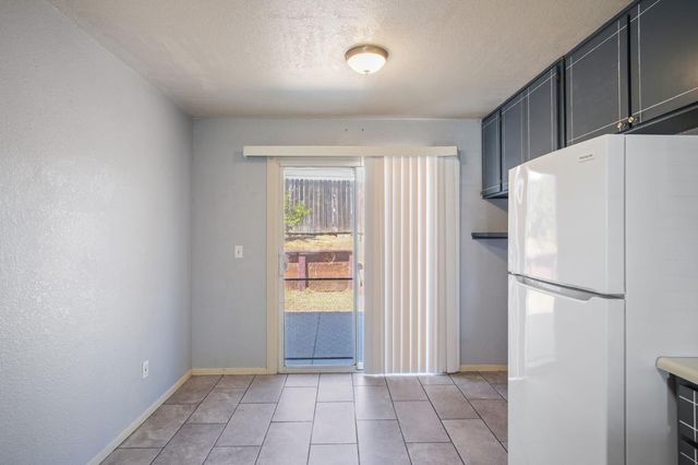 13295 Aura Ln, Waterford, CA 95386