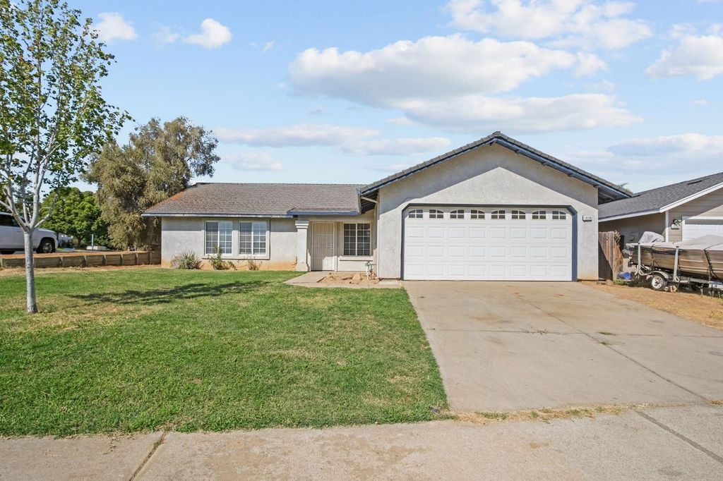 13295 Aura Ln, Waterford, CA 95386