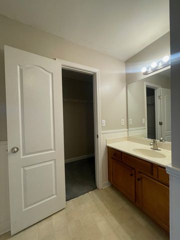 1965 Nashboro Blvd, Nashville, TN 37217