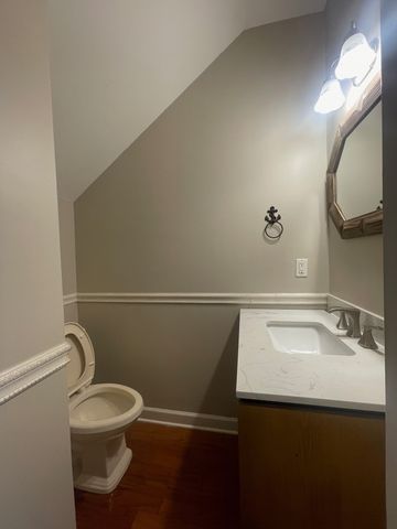 1965 Nashboro Blvd, Nashville, TN 37217