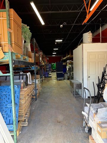 675 W 26th St 675, Hialeah, FL 33010