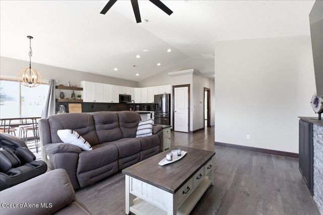 3364 N Sherwood DR, Coeur D'alene, ID 83815