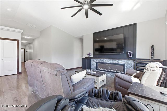 3364 N Sherwood DR, Coeur D'alene, ID 83815