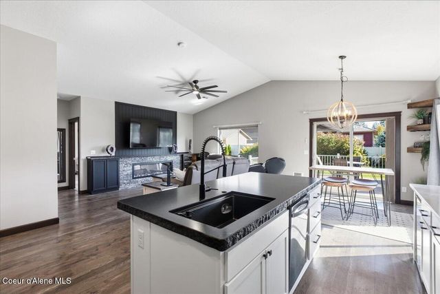 3364 N Sherwood DR, Coeur D'alene, ID 83815