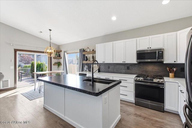 3364 N Sherwood DR, Coeur D'alene, ID 83815