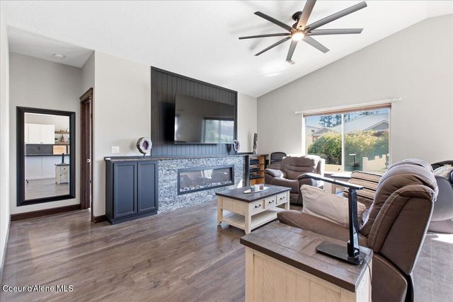 3364 N Sherwood DR, Coeur D'alene, ID 83815
