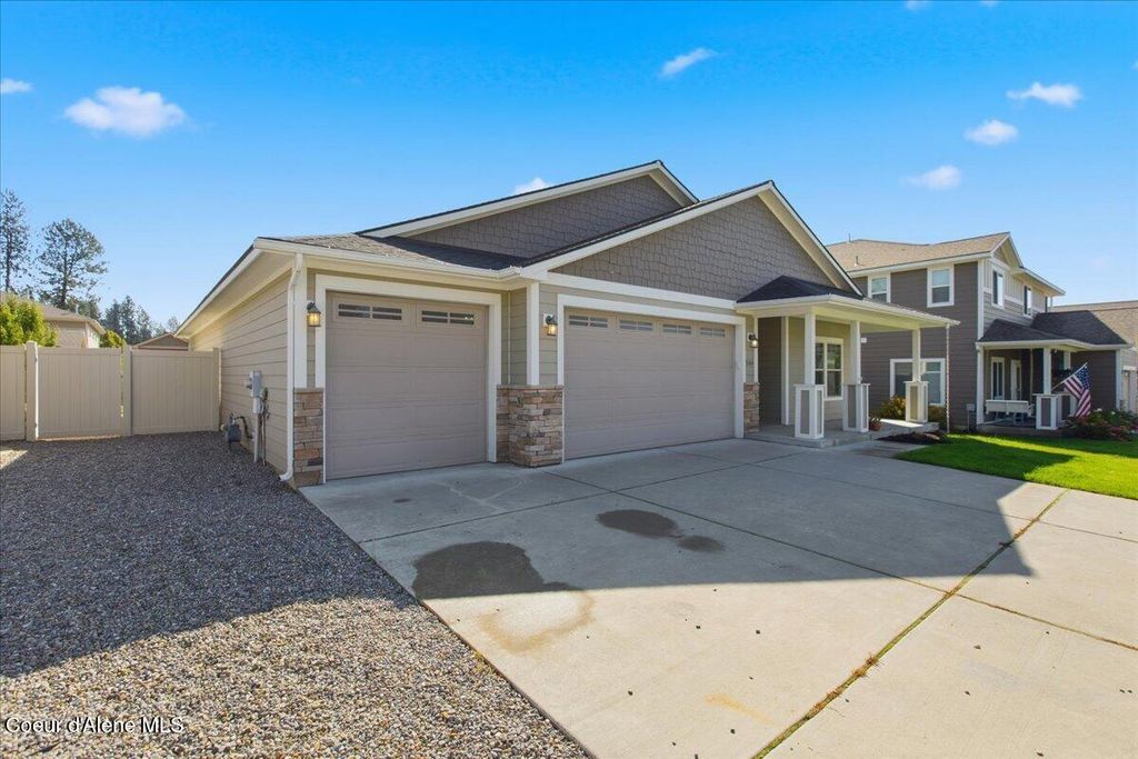 3364 N Sherwood DR, Coeur d'Alene, ID 83815 photo 3