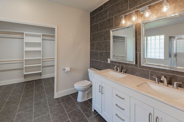 3213 Canyon Ledge CV, Round Rock, TX 78681