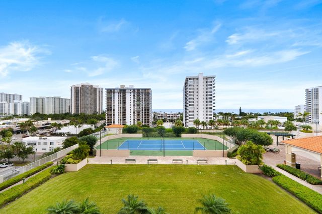 3020 NE 32nd Street Unit 905, Fort Lauderdale, FL 33306